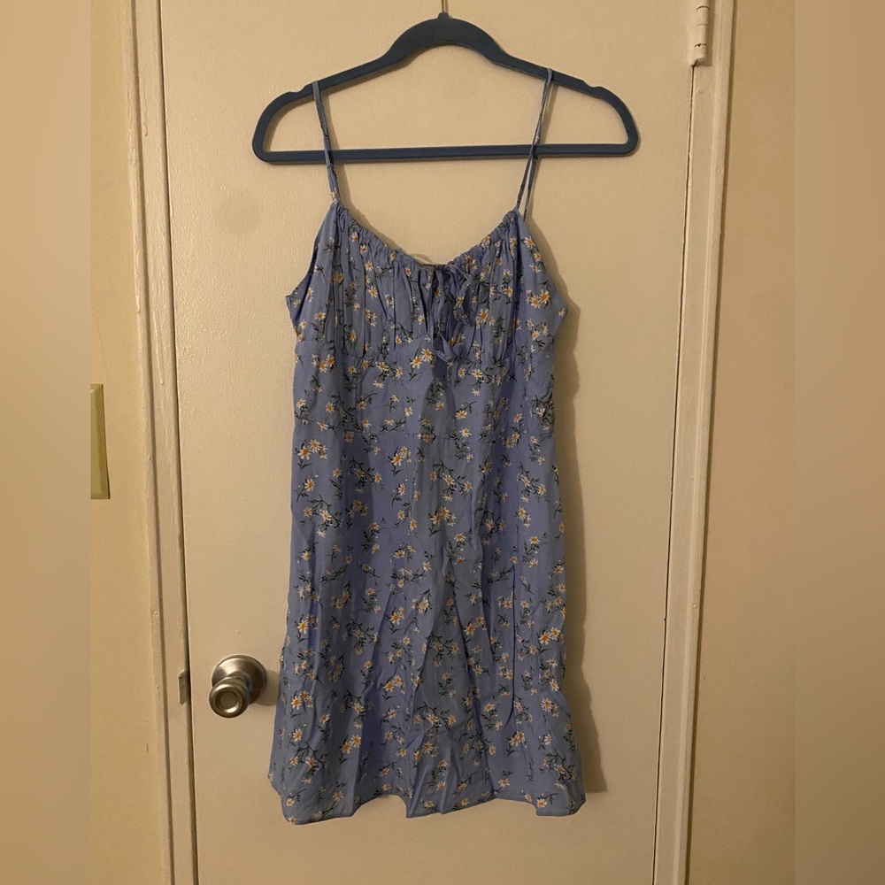 light blue/yellow/white floral dress, the brand forever young and is a size L